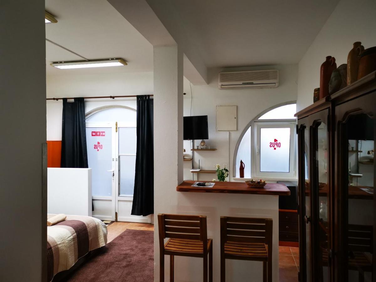 Opus One Apartment Dubrovnik - Private Parking Exterior photo