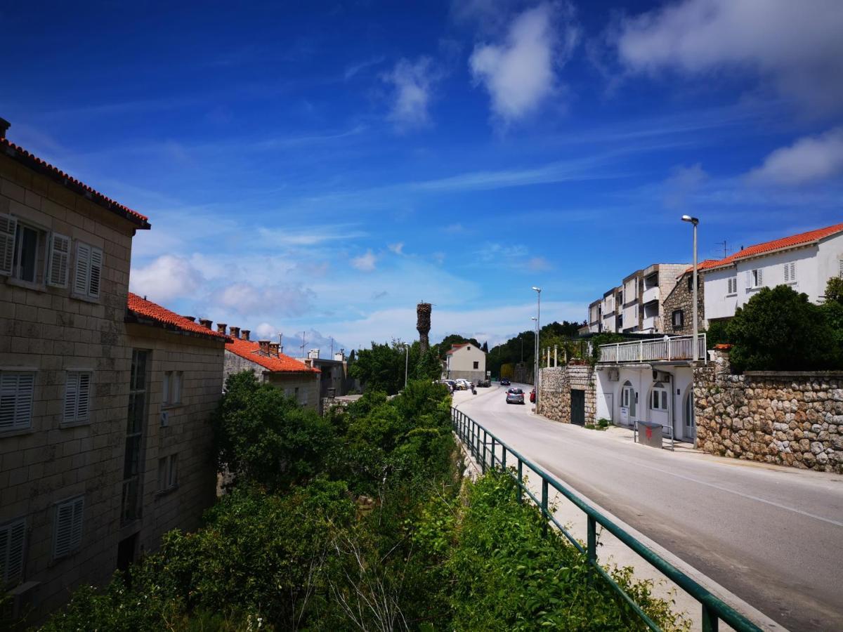 Opus One Apartment Dubrovnik - Private Parking Exterior photo